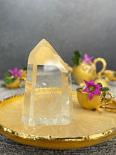 Load image into Gallery viewer, Natural High Quality Brazilian Citrine Transparent Crystal Tower Point
