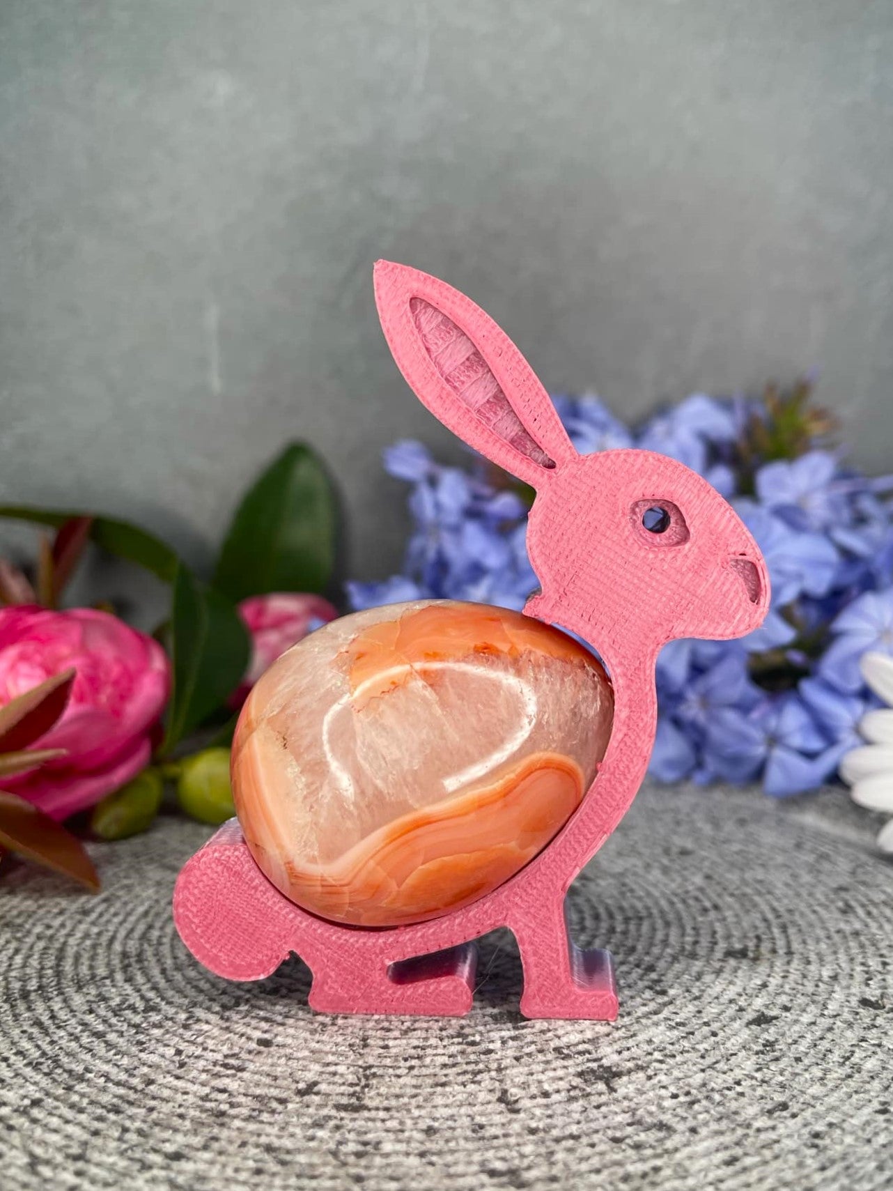 Beautiful Carnelian Crystal Egg Carving With Adorable Easter Rabbit Bu ...