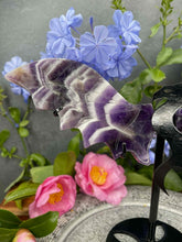 Load image into Gallery viewer, Incredible Chevron Dream Amethyst Dragon Wings Black Stand
