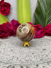 Load image into Gallery viewer, High Quality Sardonyx Crystal Sphere Ball

