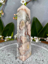 Load image into Gallery viewer, Beautiful Flower Agate Crystal Tower Point
