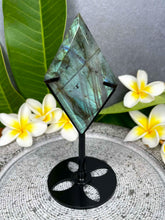 Load image into Gallery viewer, Labradorite Teal Flash Diamond Carving Black Stand
