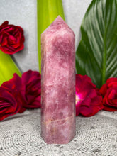 Load image into Gallery viewer, Stunning High Quality Lavender Rose Quartz Crystal Tower Point
