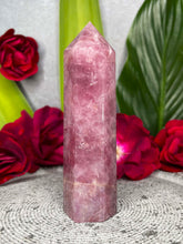 Load image into Gallery viewer, Stunning High Quality Lavender Rose Quartz Crystal Tower Point
