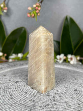 Load image into Gallery viewer, Stunning Moonstone Crystal Tower Point With Sunstone Blue Flash
