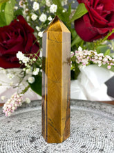 Load image into Gallery viewer, Captivating Tiger’s Eye Crystal Tower Point
