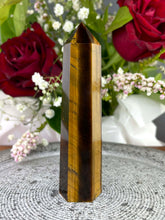 Load image into Gallery viewer, Gorgeous Tiger’s Eye Crystal Tower Point

