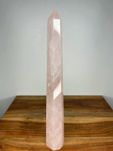 Load image into Gallery viewer, Rose Quartz Tall Skinny Point
