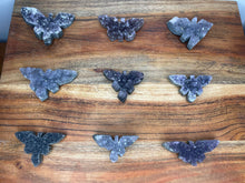 Load image into Gallery viewer, Small Amethyst Cluster Butterflies
