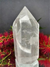 Load image into Gallery viewer, Pure Clear Quartz Tower Point

